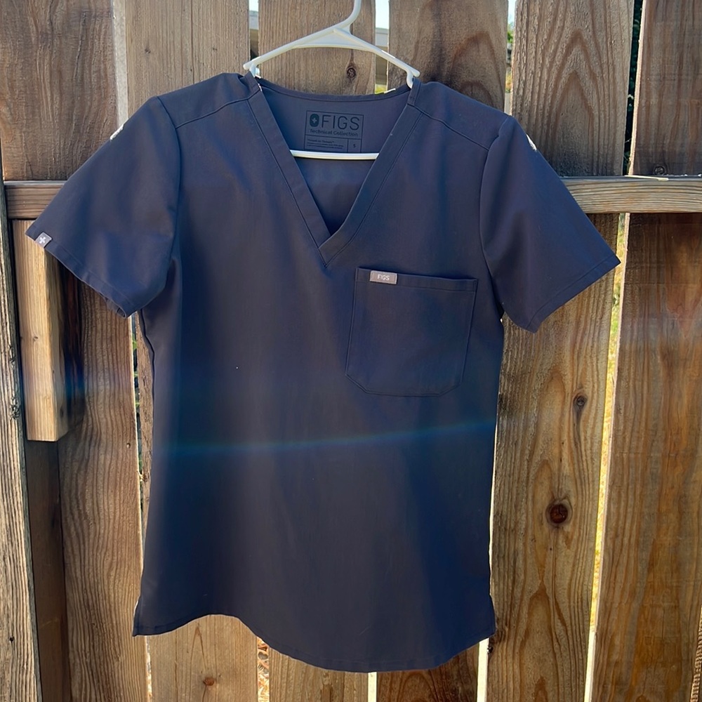 Figs grey small top